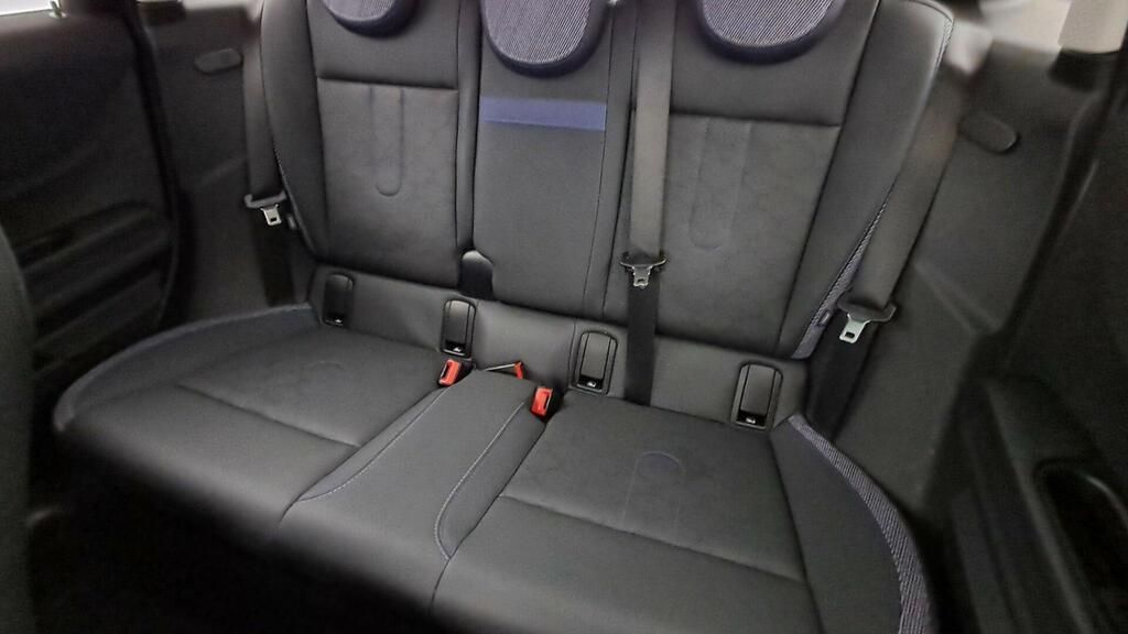 fotoG 9 del MINI MINI Cooper 5 Puertas S 150 kW (204 CV) 204cv Gasolina del 2025 en Madrid