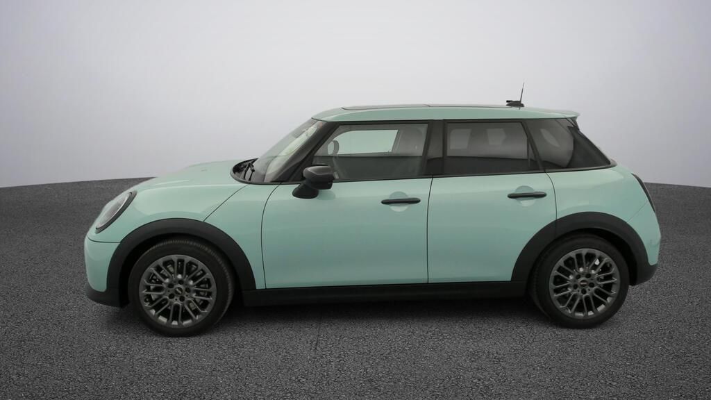 fotoG 3 del MINI MINI Cooper 5 Puertas S 150 kW (204 CV) 204cv Gasolina del 2025 en Madrid