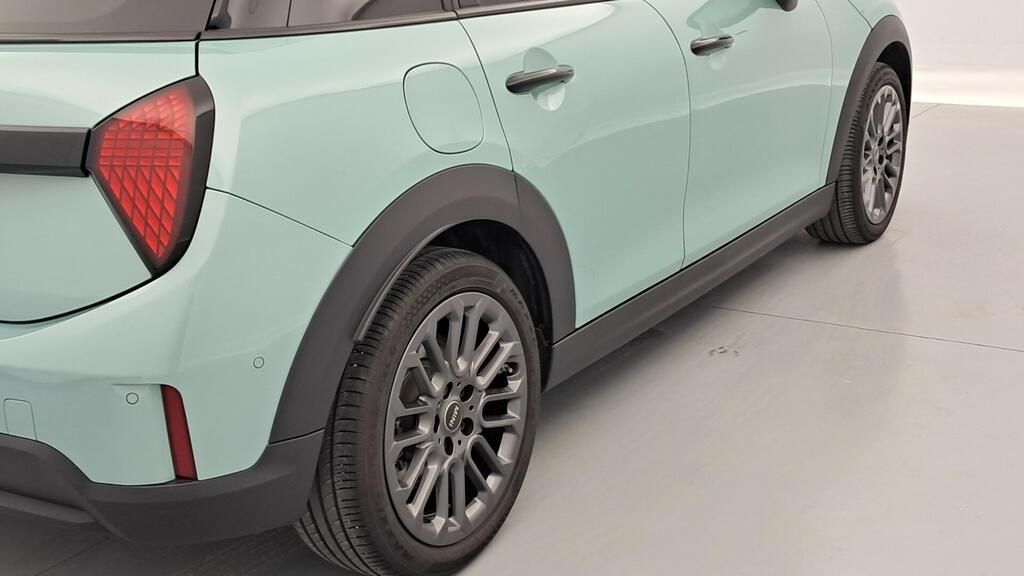 fotoG 18 del MINI MINI Cooper 5 Puertas S 150 kW (204 CV) 204cv Gasolina del 2025 en Madrid