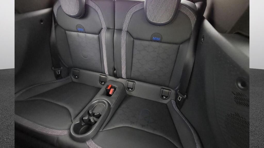 fotoG 9 del MINI MINI Cooper Cabrio C 120 kW (163 CV) 163cv Gasolina del 2025 en Madrid