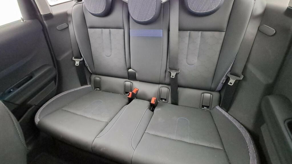 fotoG 9 del MINI MINI Cooper 5 Puertas C 115 kW (156 CV) 156cv Gasolina del 2025 en Madrid