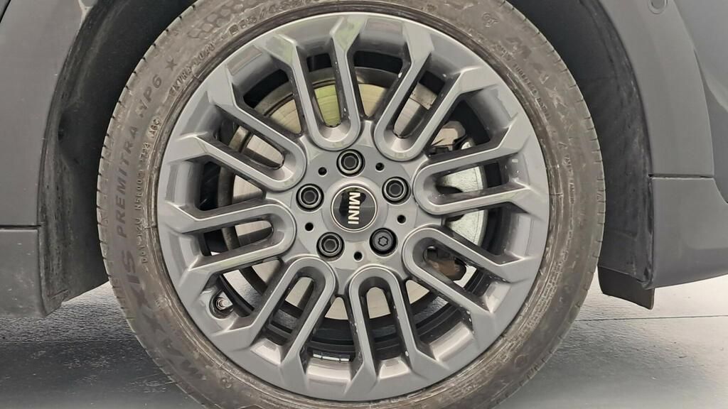 fotoG 15 del MINI MINI Cooper 5 Puertas C 115 kW (156 CV) 156cv Gasolina del 2025 en Madrid