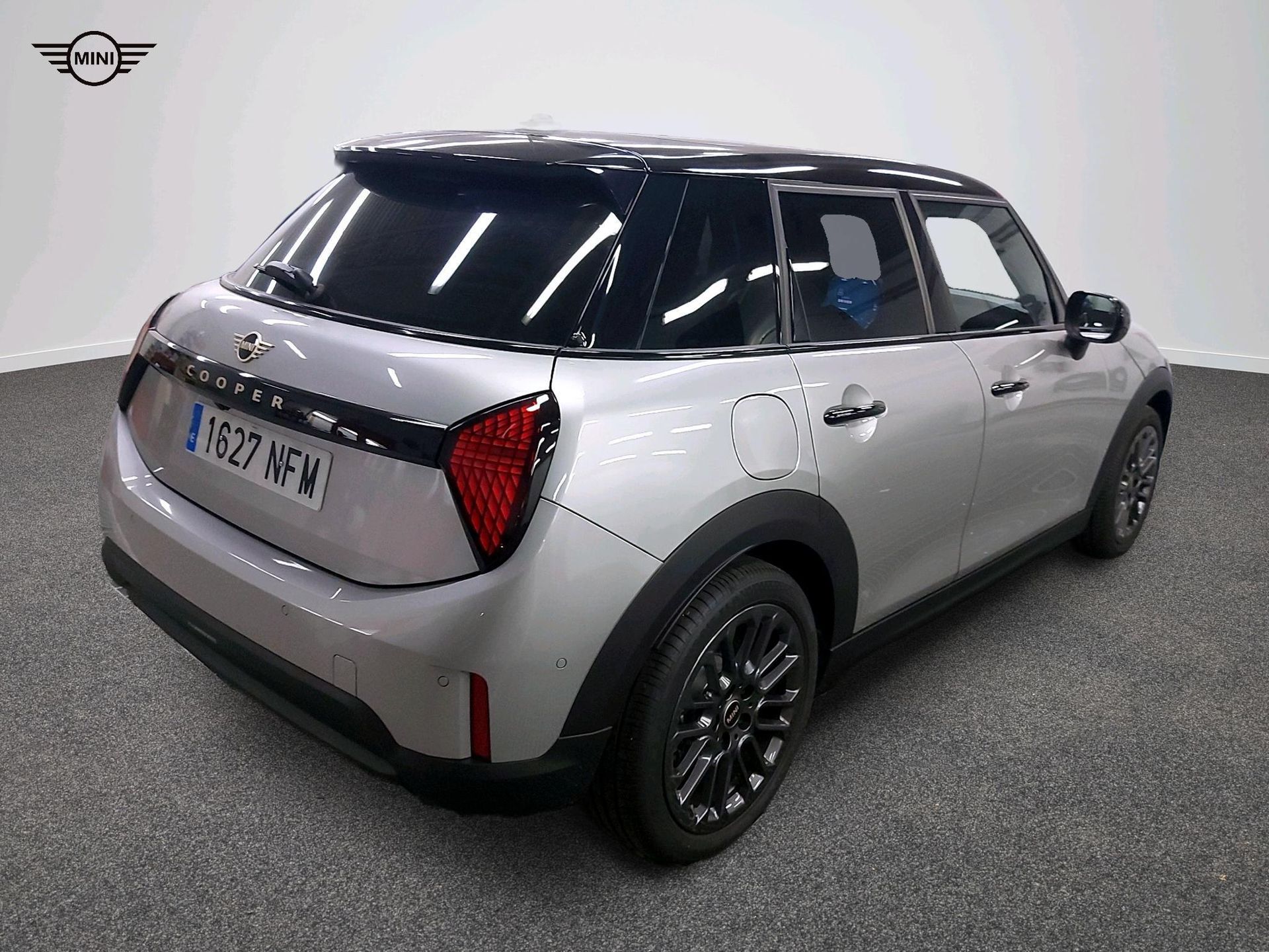 fotoG 4 del MINI MINI Cooper 5 Puertas C 115 kW (156 CV) 156cv Gasolina del 2025 en Madrid