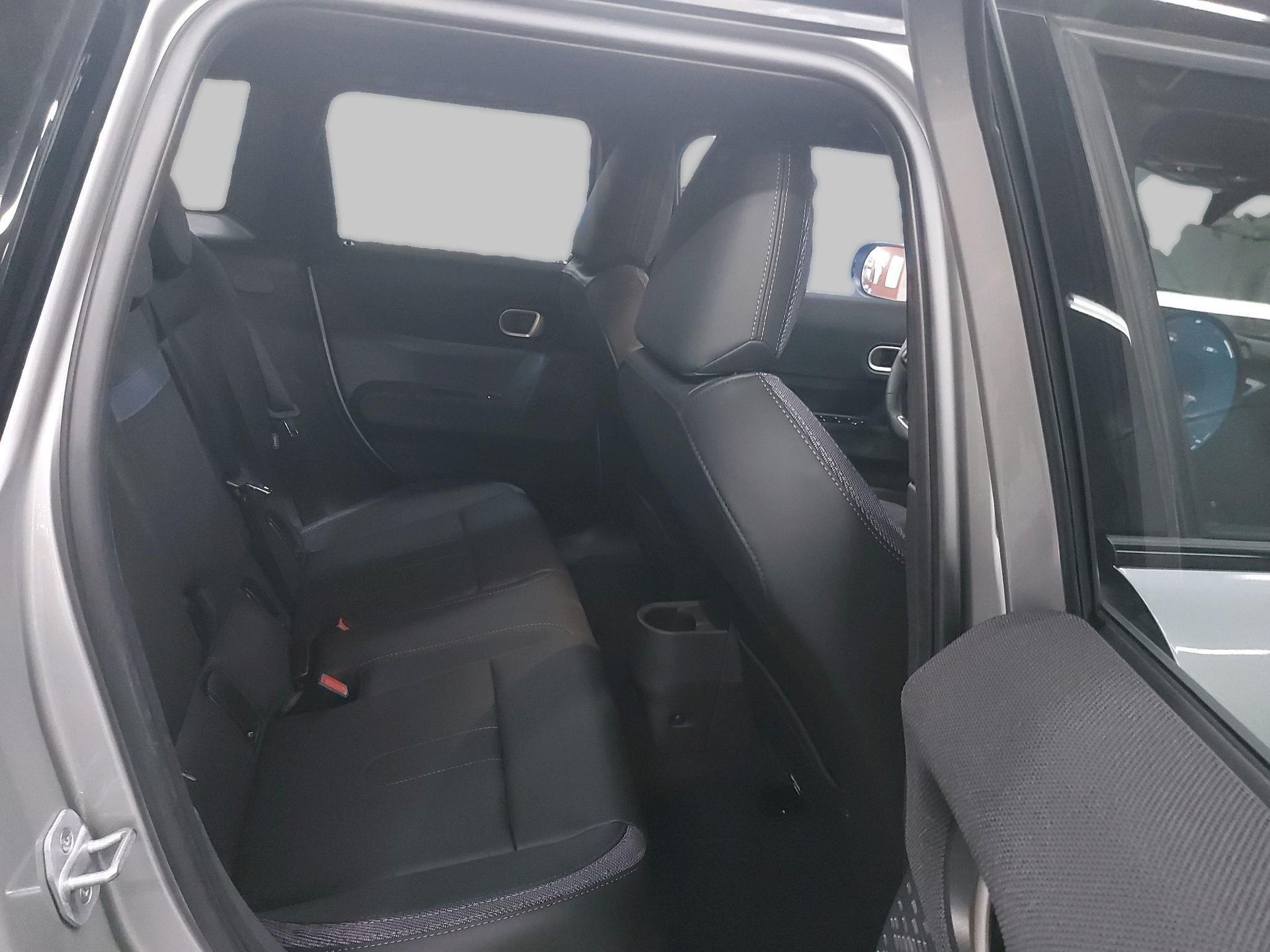 fotoG 9 del MINI MINI Cooper 5 Puertas C 115 kW (156 CV) 156cv Gasolina del 2025 en Madrid