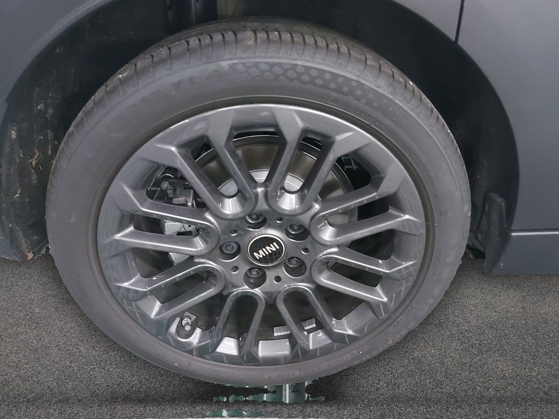 fotoG 12 del MINI MINI Cooper 5 Puertas C 115 kW (156 CV) 156cv Gasolina del 2025 en Madrid