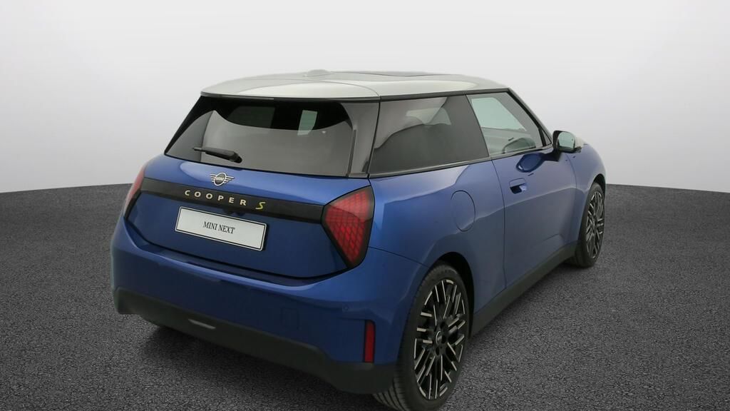 fotoG 4 del MINI MINI 3 Puertas Cooper SE 160 kW (218 CV) 218cv Eléctrico del 2024 en Madrid