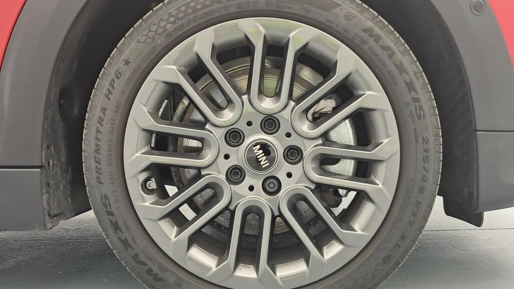 fotoG 13 del MINI MINI Cooper C 115 kW (156 CV) 156cv Gasolina del 2025 en Madrid