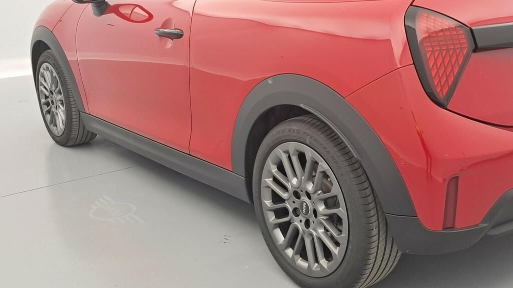 fotoG 17 del MINI MINI Cooper C 115 kW (156 CV) 156cv Gasolina del 2025 en Madrid