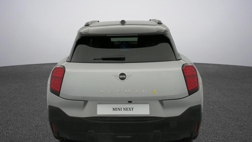 fotoG 6 del MINI MINI Aceman SE 160 kW (218 CV) 218cv Eléctrico del 2025 en Madrid