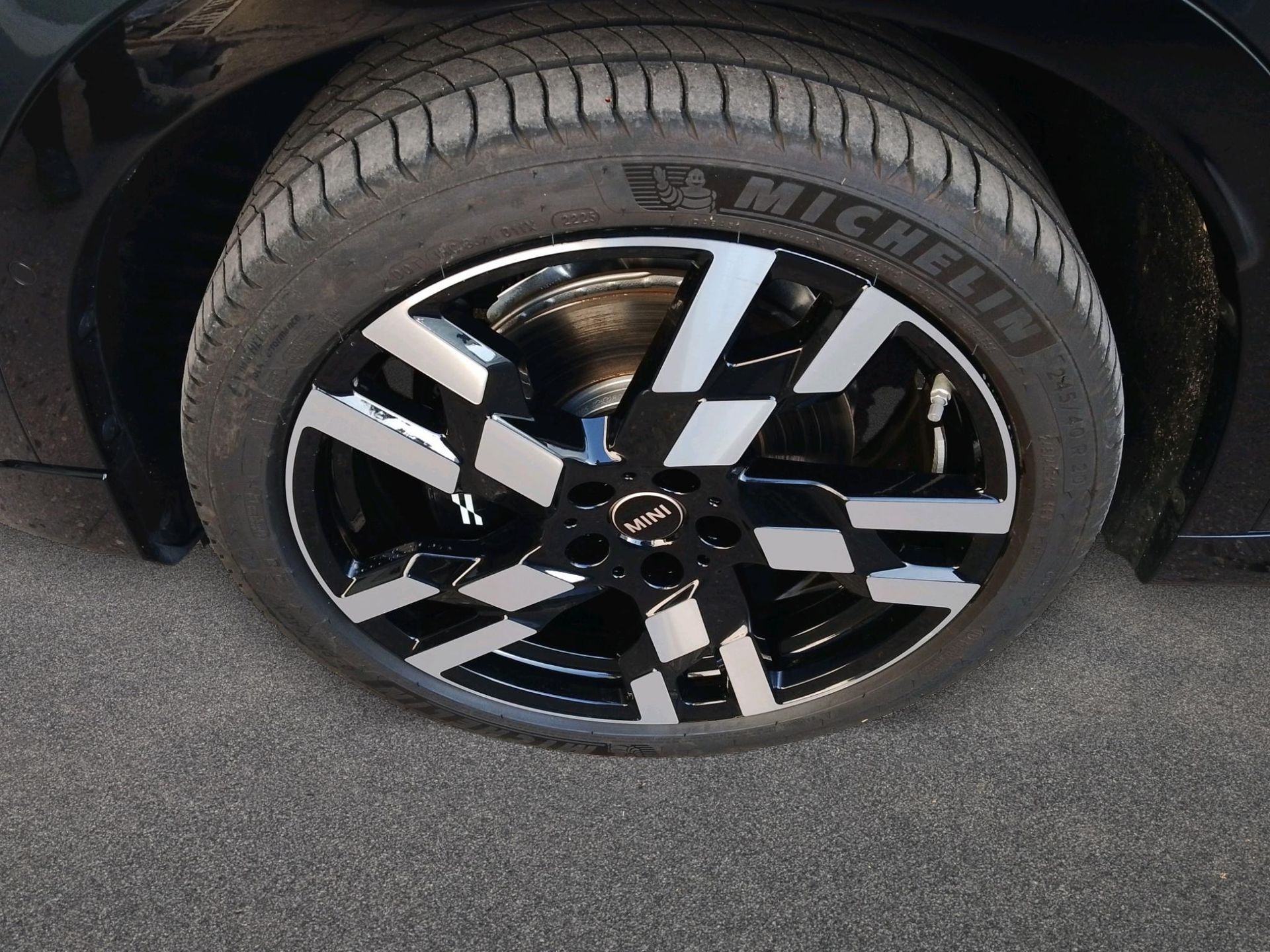 fotoG 13 del MINI MINI Countryman C 125 kW (170 CV) 170cv Gasolina del 2025 en Madrid