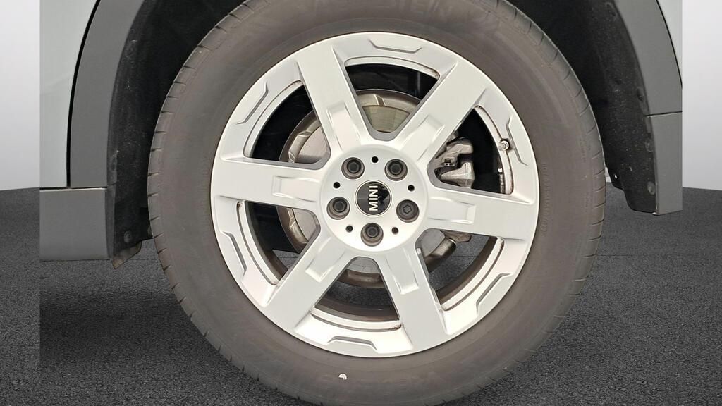 fotoG 14 del MINI MINI Countryman C 125 kW (170 CV) 170cv Gasolina del 2025 en Madrid