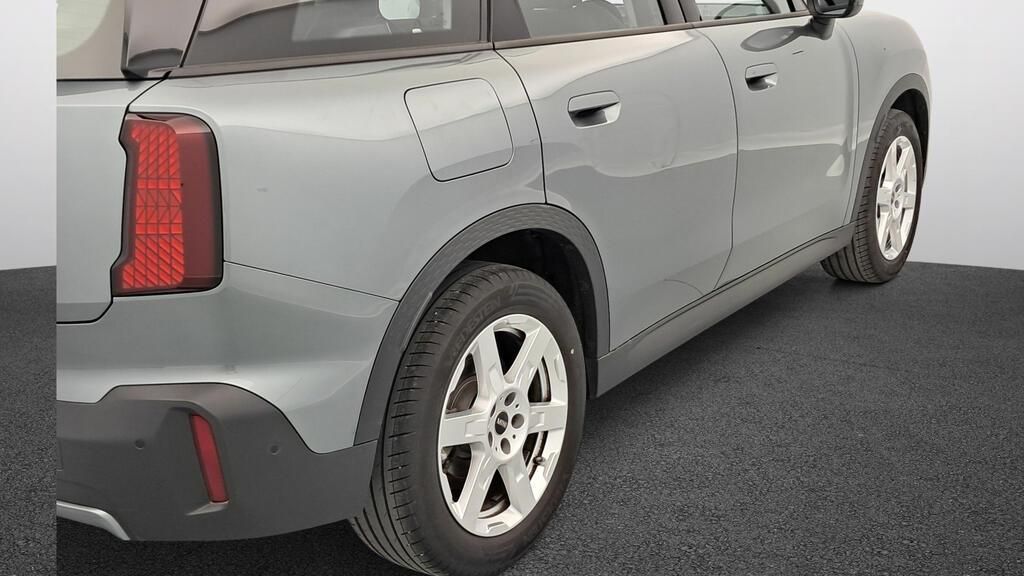 fotoG 18 del MINI MINI Countryman C 125 kW (170 CV) 170cv Gasolina del 2025 en Madrid