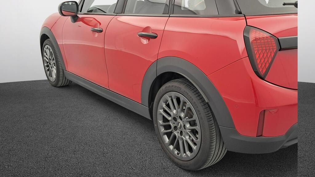 fotoG 17 del MINI MINI Cooper 5 Puertas C 115 kW (156 CV) 156cv Gasolina del 2025 en Madrid