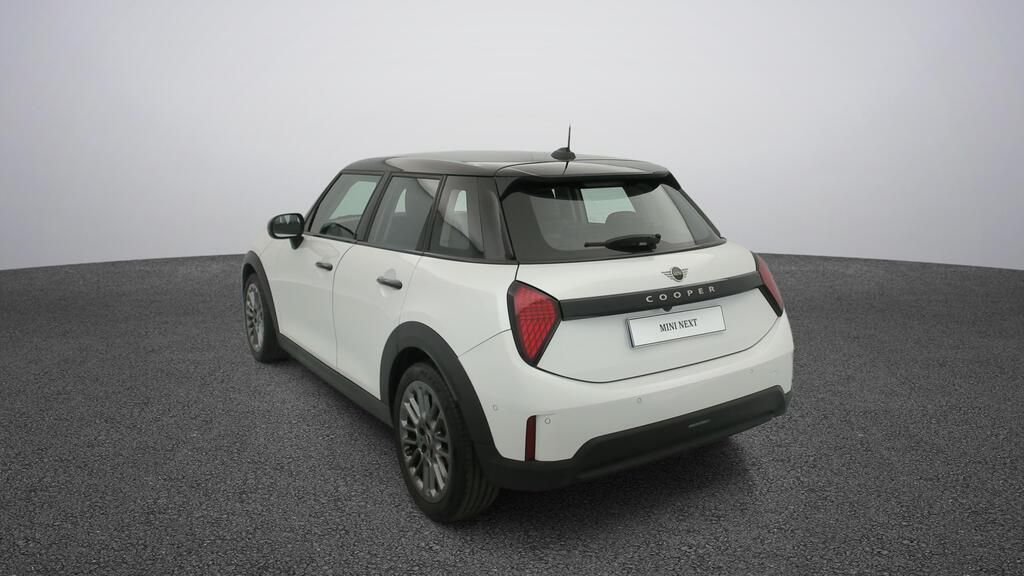 fotoG 4 del MINI MINI Cooper 5 Puertas C 115 kW (156 CV) 156cv Gasolina del 2025 en Madrid