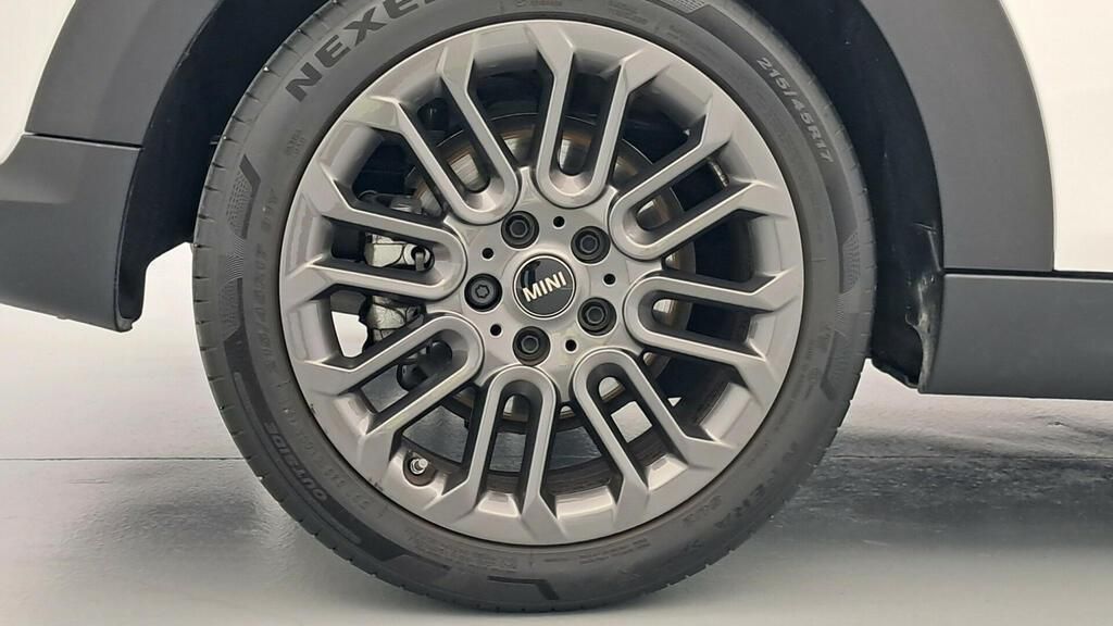 fotoG 15 del MINI MINI Cooper 5 Puertas C 115 kW (156 CV) 156cv Gasolina del 2025 en Madrid