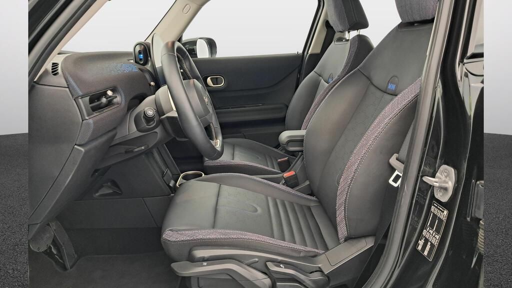 fotoG 8 del MINI MINI 5 Puertas Cooper C 115 kW (156 CV) 156cv Gasolina del 2025 en Madrid