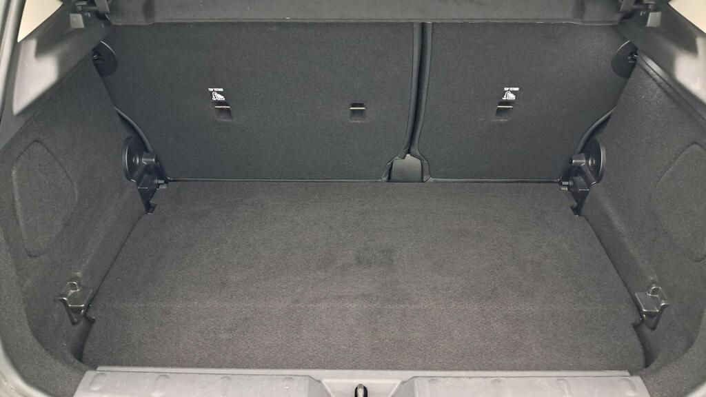 fotoG 10 del MINI MINI 5 Puertas Cooper C 115 kW (156 CV) 156cv Gasolina del 2025 en Madrid