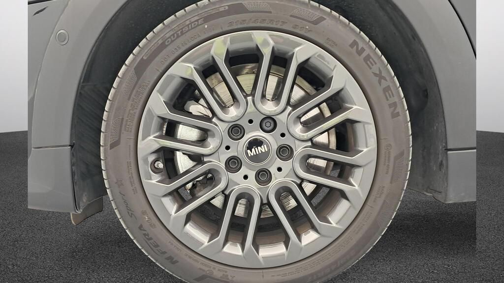 fotoG 14 del MINI MINI 5 Puertas Cooper C 115 kW (156 CV) 156cv Gasolina del 2025 en Madrid