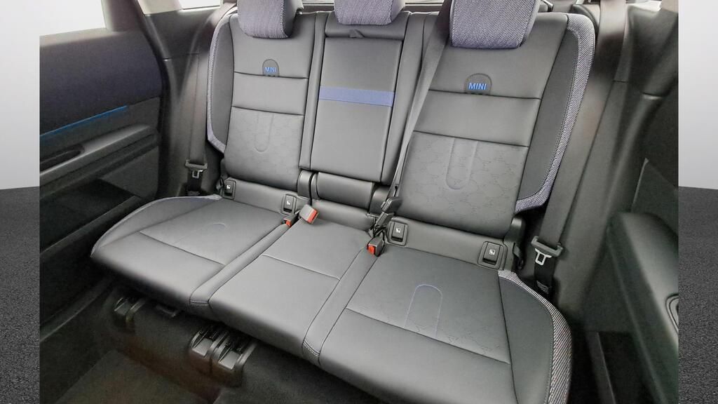 fotoG 9 del MINI MINI Countryman C 125 kW (170 CV) 170cv Gasolina del 2025 en Madrid