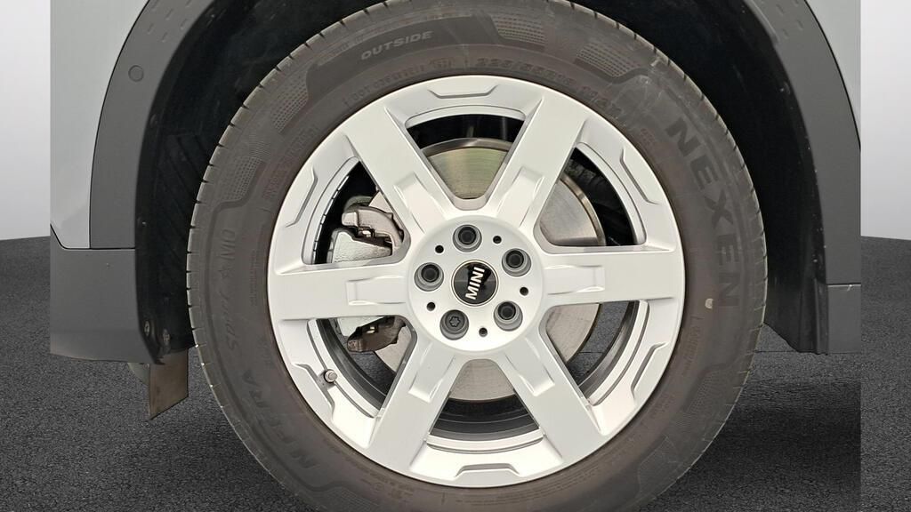 fotoG 13 del MINI MINI Countryman C 125 kW (170 CV) 170cv Gasolina del 2025 en Madrid