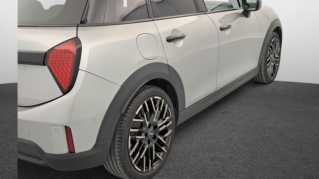 fotoG 17 del MINI MINI Cooper 5 Puertas S 150 kW (204 CV) 204cv Gasolina del 2025 en Madrid