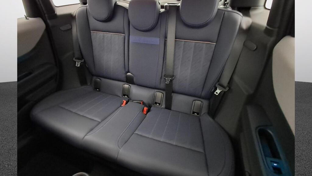 fotoG 9 del MINI MINI Cooper 5 Puertas S 150 kW (204 CV) 204cv Gasolina del 2025 en Madrid