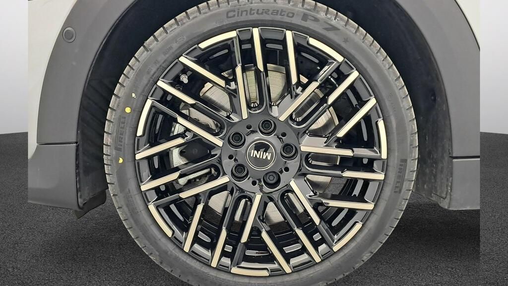 fotoG 13 del MINI MINI Cooper 5 Puertas S 150 kW (204 CV) 204cv Gasolina del 2025 en Madrid