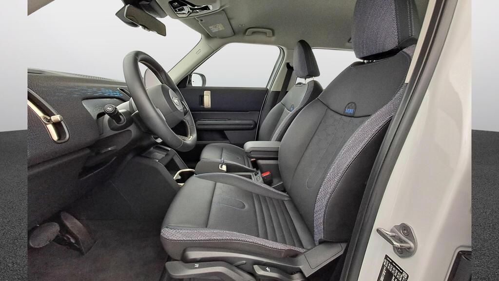 fotoG 8 del MINI MINI Countryman D 120 kW (163 CV) 163cv Diésel del 2025 en Madrid