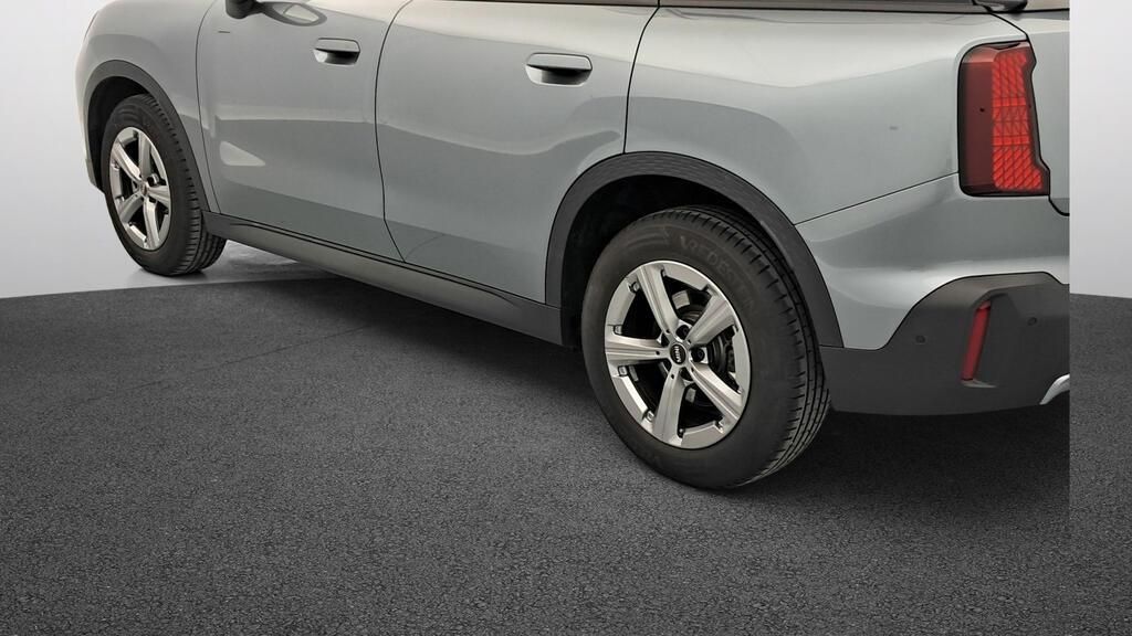 fotoG 18 del MINI MINI Countryman D 120 kW (163 CV) 163cv Diésel del 2025 en Madrid