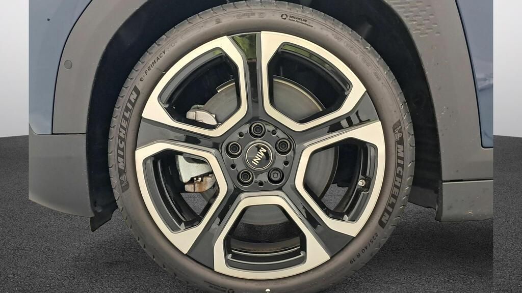 fotoG 12 del Mini MINI Aceman SE 218cv Eléctrico del 2025 en Madrid