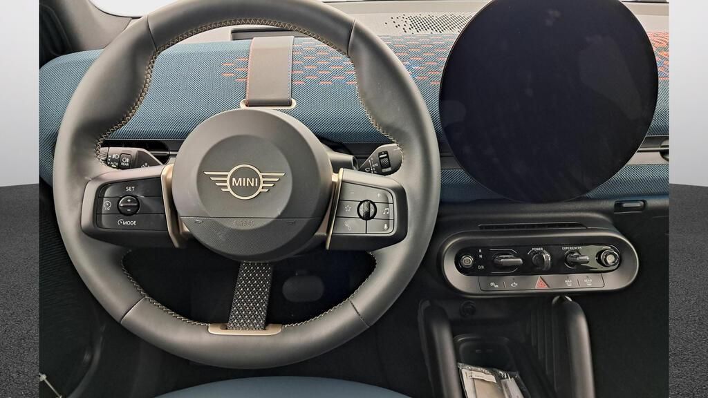 fotoG 7 del MINI MINI Aceman SE 160 kW (218 CV) 218cv Eléctrico del 2025 en Madrid