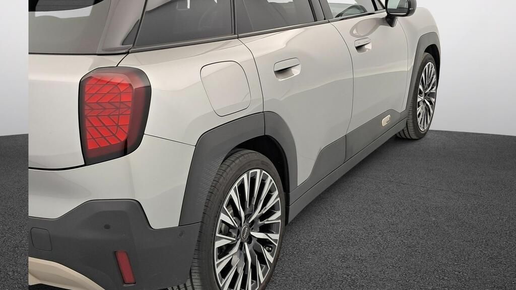 fotoG 18 del MINI MINI Aceman SE 160 kW (218 CV) 218cv Eléctrico del 2025 en Madrid