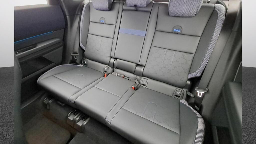 fotoG 9 del MINI MINI Countryman D 120 kW (163 CV) 163cv Diésel del 2025 en Madrid