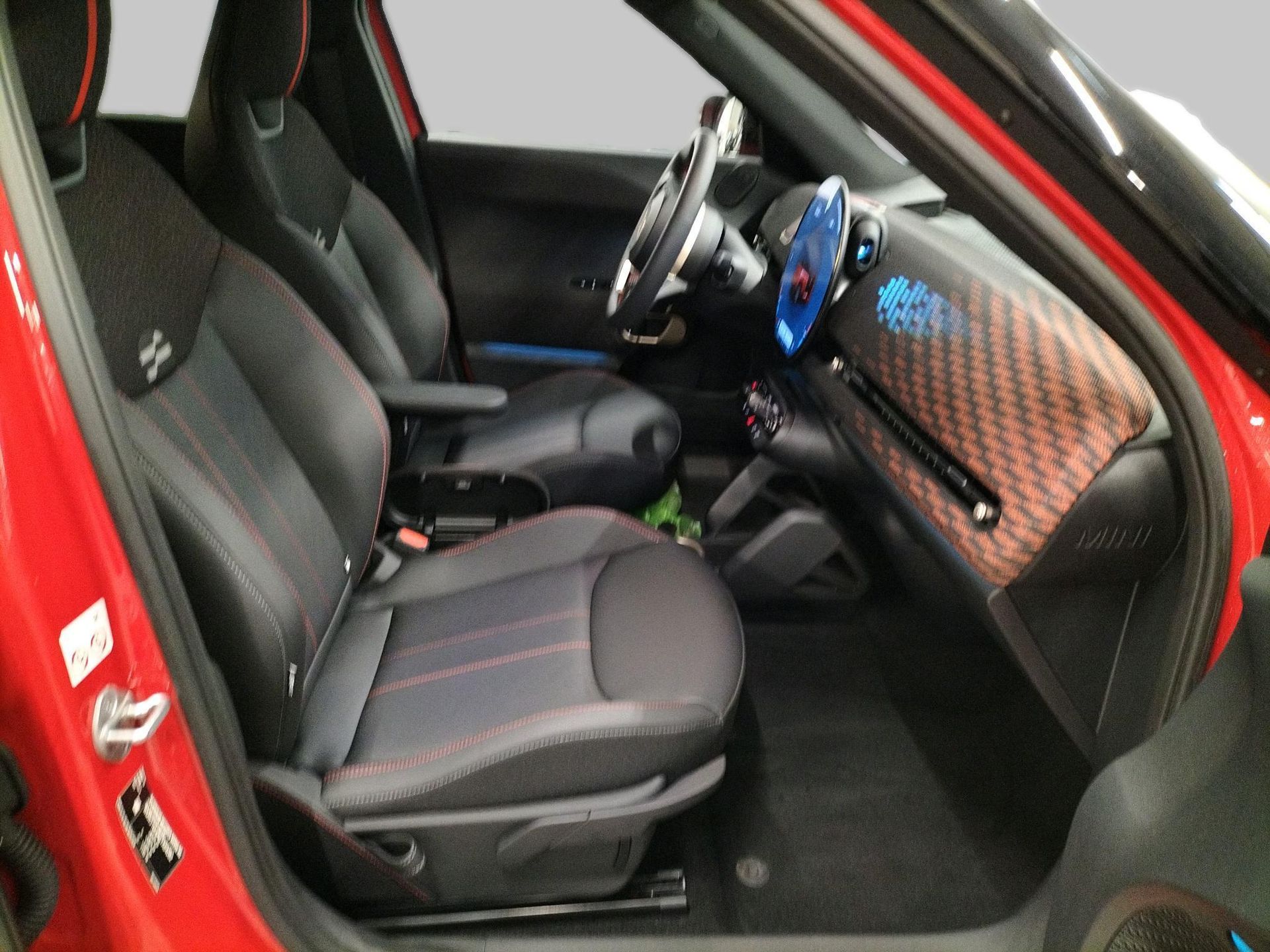 fotoG 8 del Mini MINI Aceman E 184cv Eléctrico del 2025 en Madrid