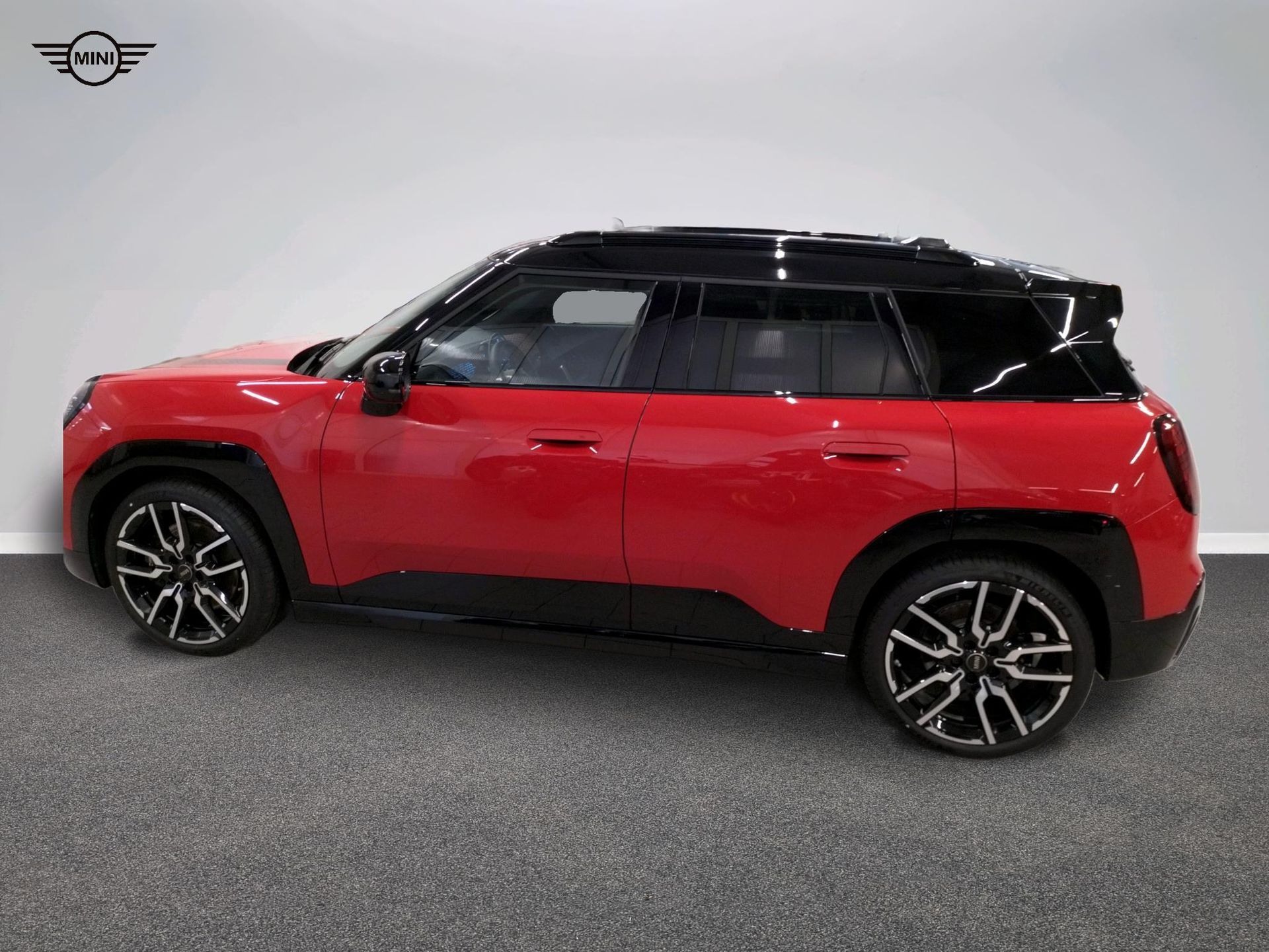 fotoG 3 del Mini MINI Aceman E 184cv Eléctrico del 2025 en Madrid