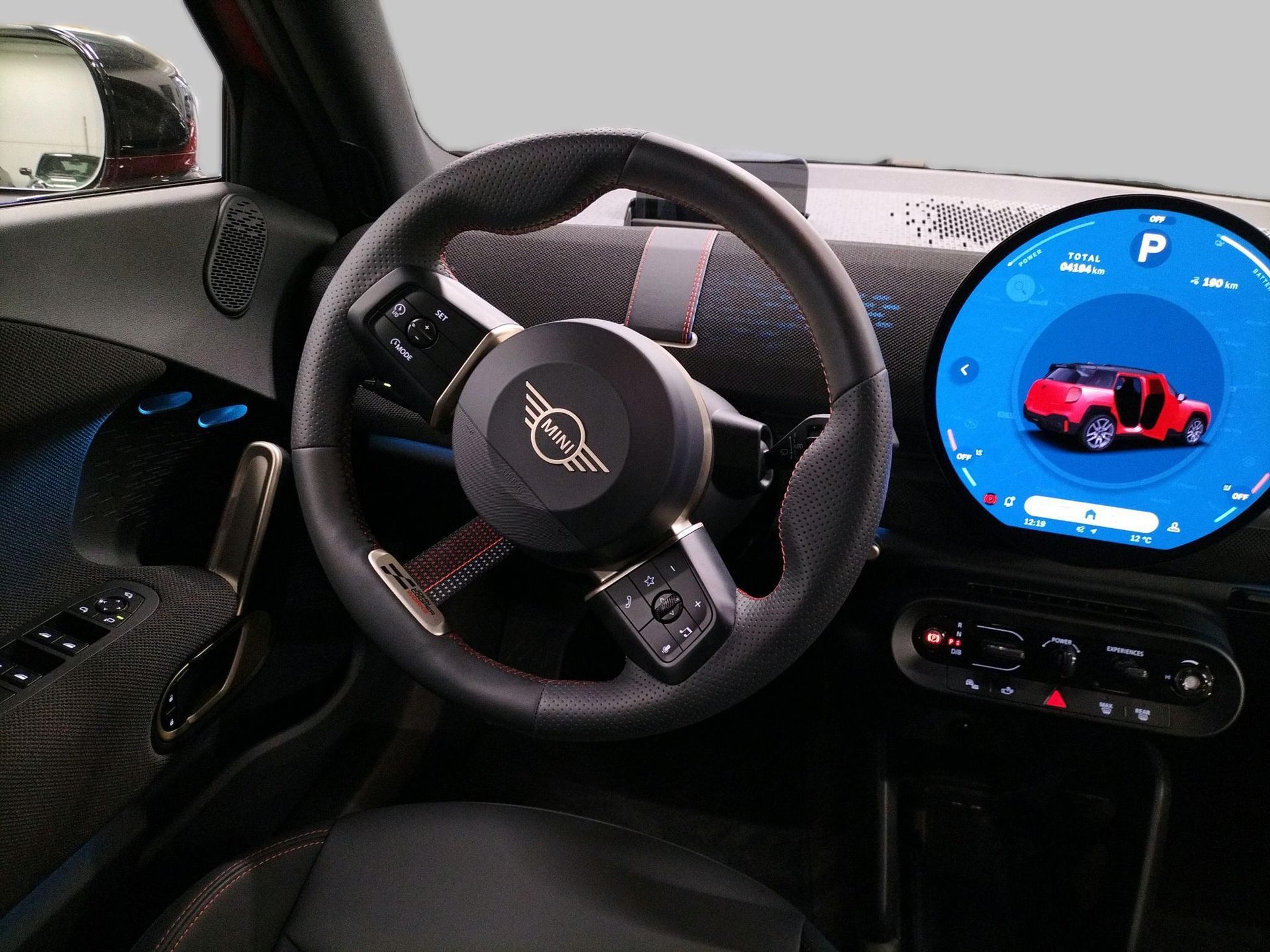 fotoG 7 del Mini MINI Aceman E 184cv Eléctrico del 2025 en Madrid