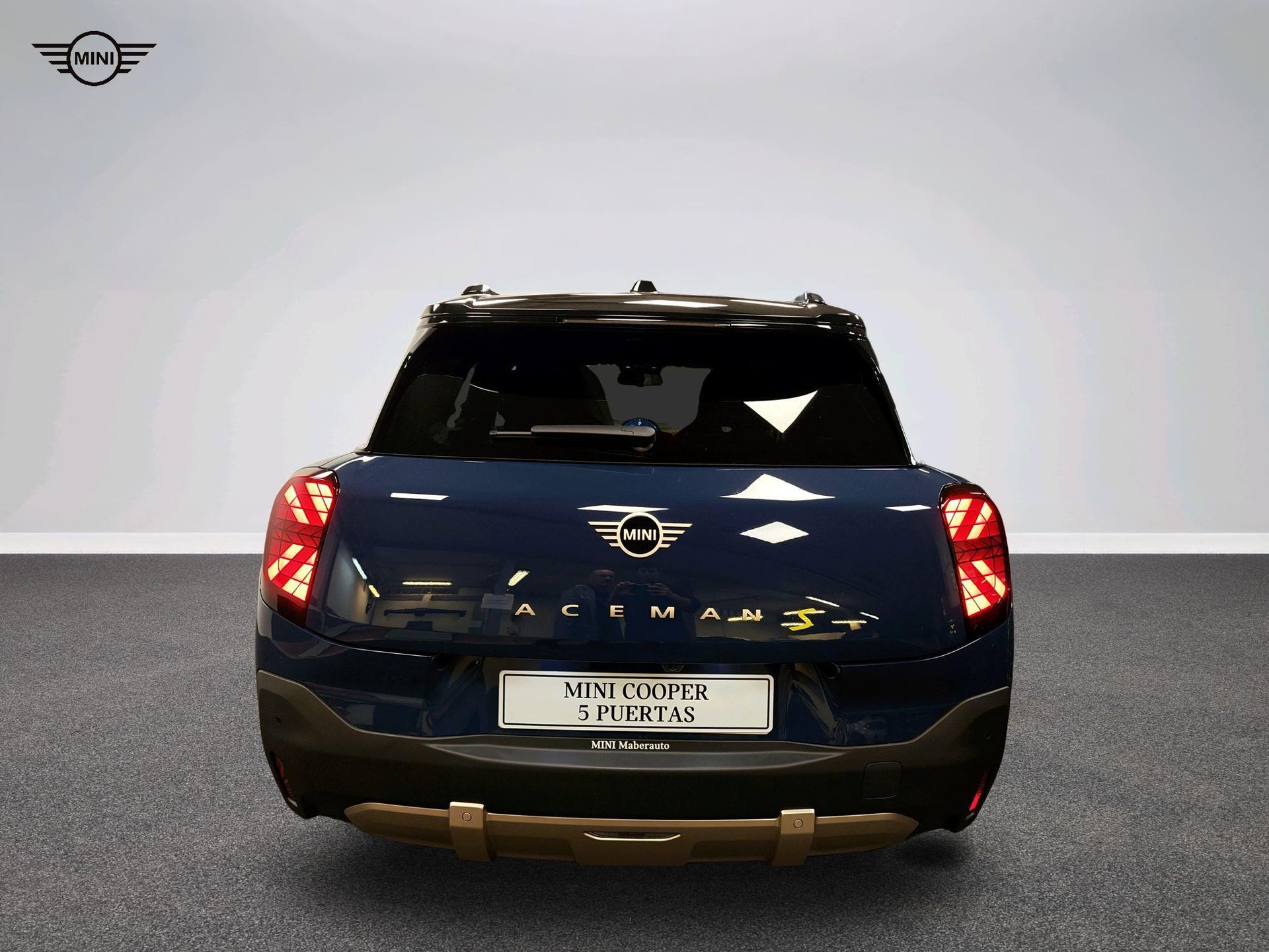 fotoG 6 del Mini MINI Aceman SE 218cv Eléctrico del 2025 en Madrid