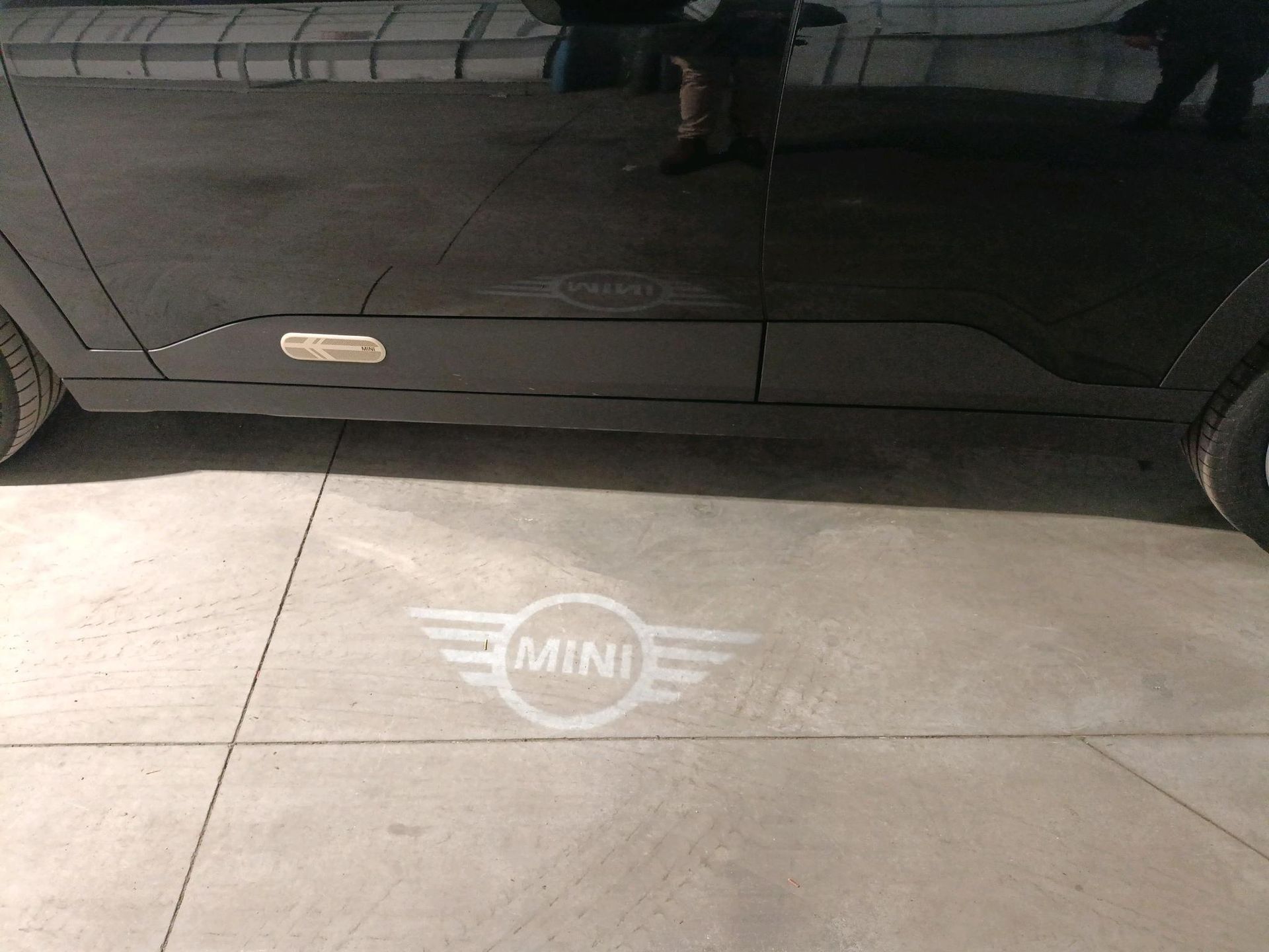 fotoG 16 del MINI MINI Aceman E 135 kW (184 CV) 184cv Eléctrico del 2025 en Madrid