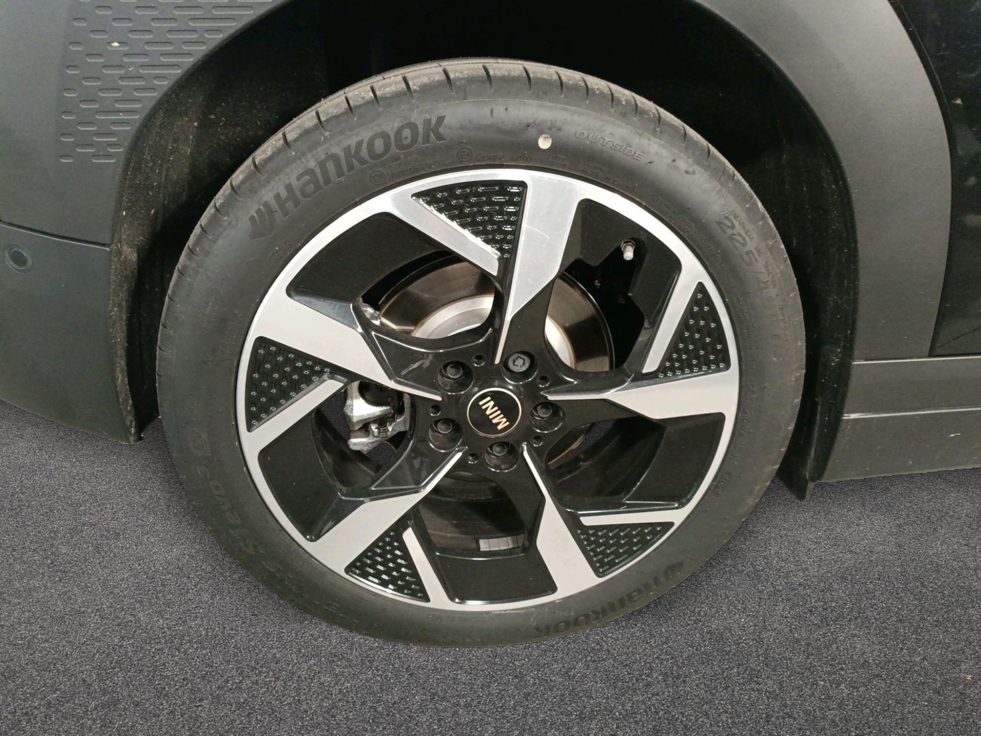 fotoG 11 del MINI MINI Aceman E 135 kW (184 CV) 184cv Eléctrico del 2025 en Madrid