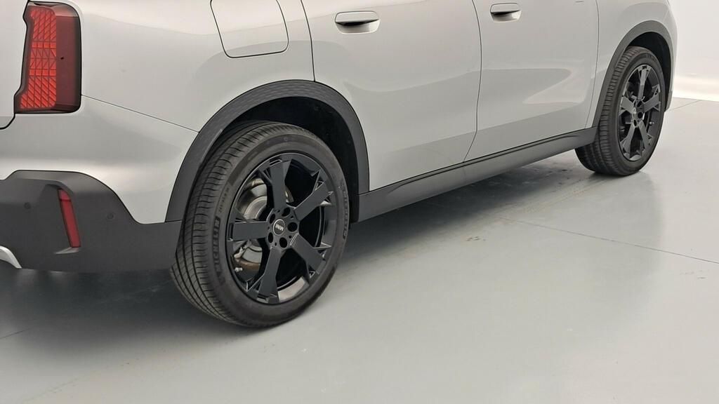 fotoG 16 del MINI MINI Countryman C 125 kW (170 CV) 170cv Gasolina del 2025 en Madrid