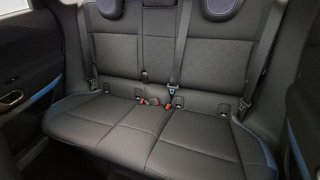 fotoG 9 del MINI MINI Aceman SE 160 kW (218 CV) 218cv Eléctrico del 2025 en Madrid