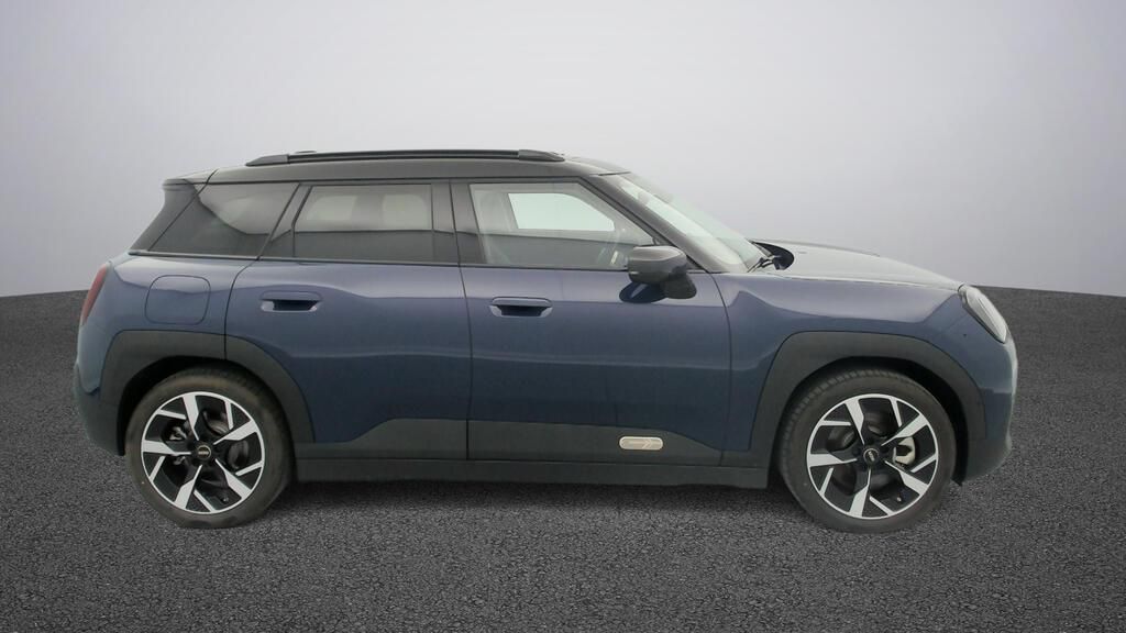 fotoG 3 del MINI MINI Aceman SE 160 kW (218 CV) 218cv Eléctrico del 2025 en Madrid