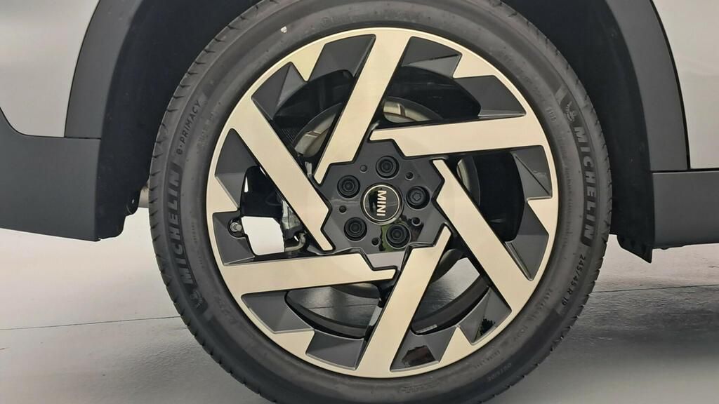 fotoG 11 del MINI MINI Countryman C 125 kW (170 CV) 170cv Gasolina del 2025 en Madrid