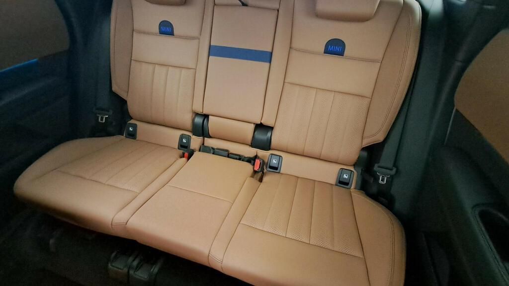 fotoG 9 del MINI MINI Countryman C 125 kW (170 CV) 170cv Gasolina del 2025 en Madrid