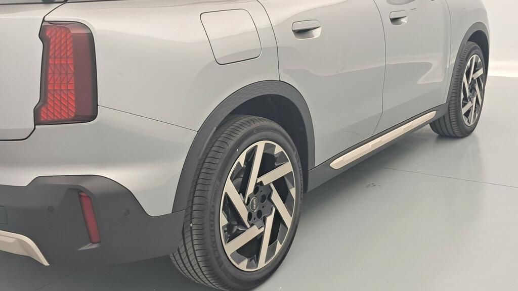 fotoG 17 del MINI MINI Countryman C 125 kW (170 CV) 170cv Gasolina del 2025 en Madrid