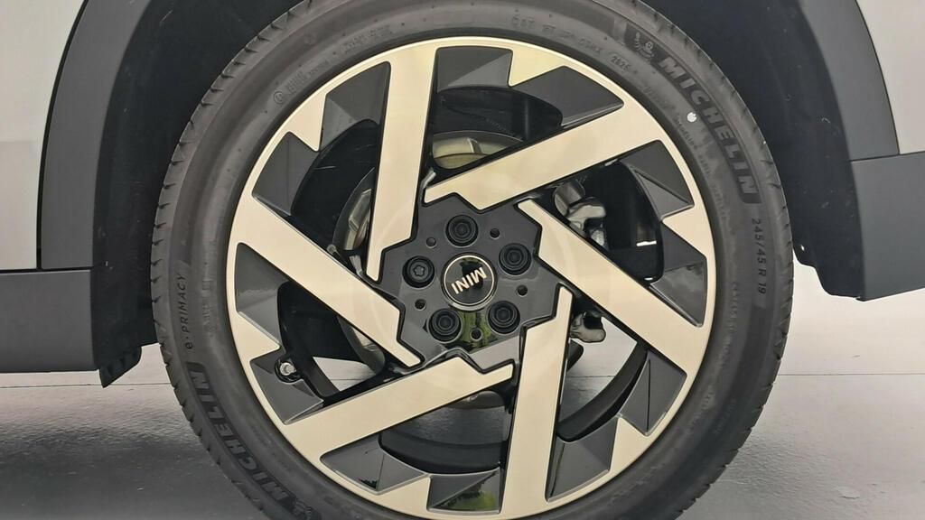 fotoG 13 del MINI MINI Countryman C 125 kW (170 CV) 170cv Gasolina del 2025 en Madrid