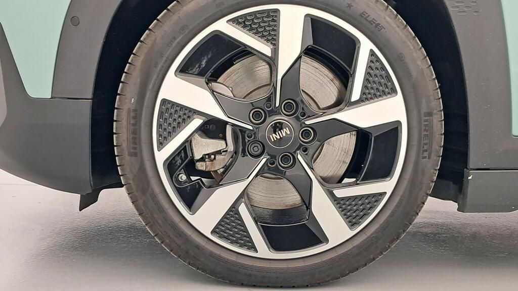 fotoG 13 del MINI MINI Aceman SE 160 kW (218 CV) 218cv Eléctrico del 2025 en Madrid