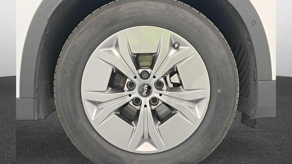 fotoG 14 del MINI MINI Countryman E 150 kW (204 CV) 204cv Eléctrico del 2025 en Madrid