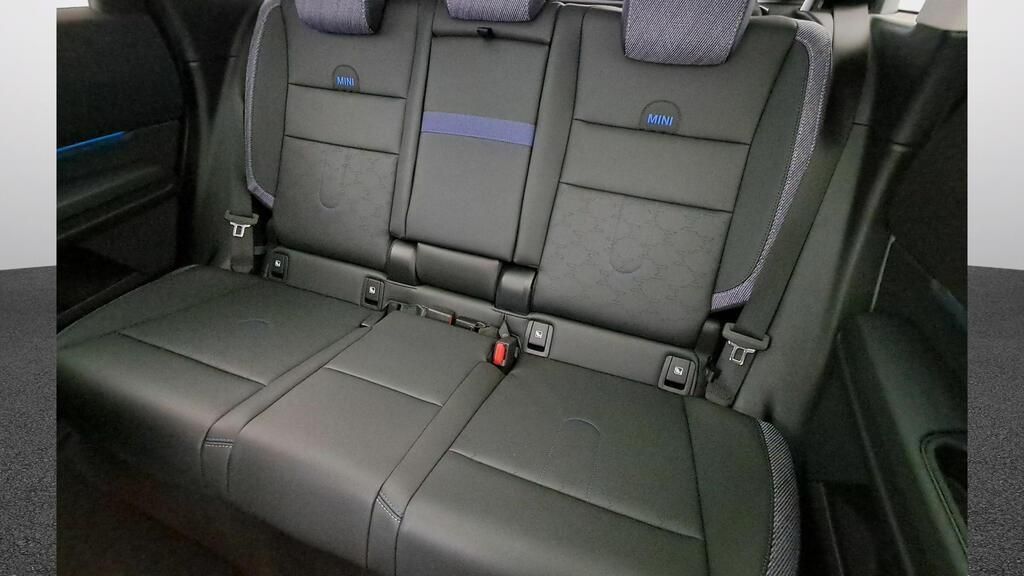 fotoG 9 del MINI MINI Countryman E 150 kW (204 CV) 204cv Eléctrico del 2025 en Madrid