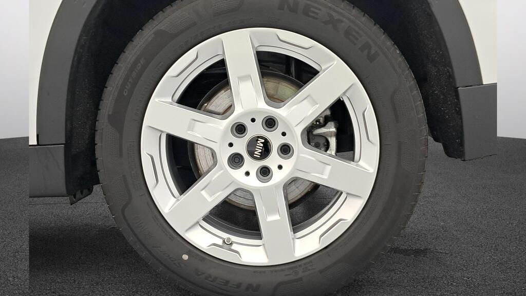 fotoG 15 del Mini MINI Countryman Countryman D 163cv Diésel del 2025 en Madrid